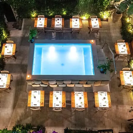 Casa Nostra Boutique & Hotel 3*
