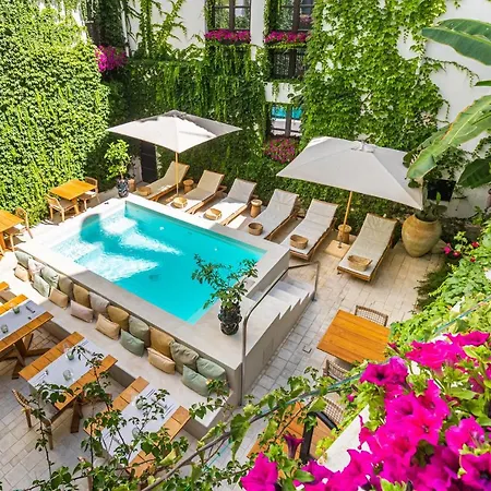 Ξενοδοχείο Casa Nostra Boutique &