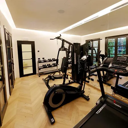 Casa Nostra Boutique & 3*