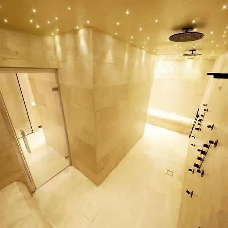 Ξενοδοχείο Casa Nostra Boutique & 3*