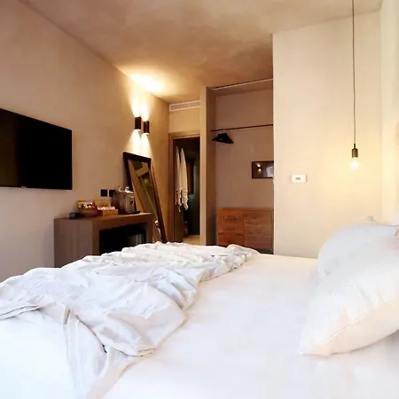 Casa Nostra Boutique & Hotel 3*
