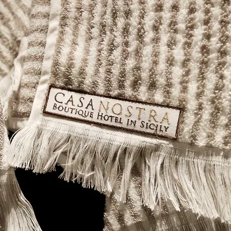 Ξενοδοχείο Casa Nostra Boutique & 3*