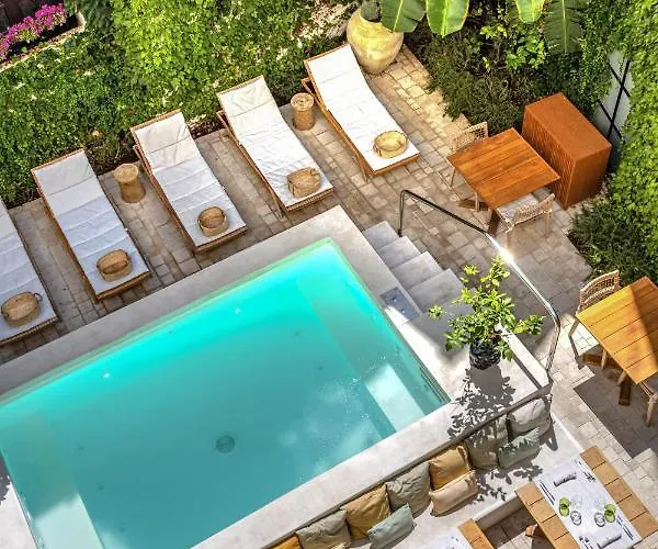 Casa Nostra Boutique & Palermo