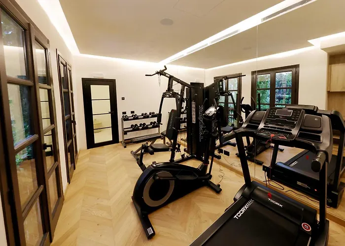 Casa Nostra Boutique & 3*