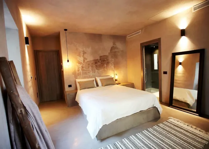 Casa Nostra Boutique &