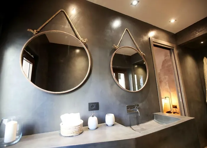 Casa Nostra Boutique & Palermo