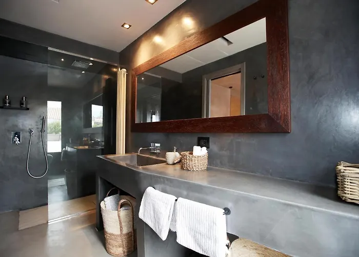 Casa Nostra Boutique & Palermo